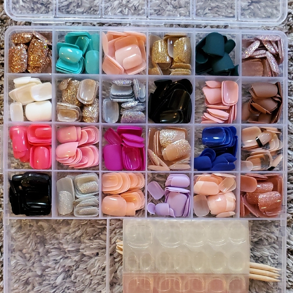 Multi-Color Nail Art Storage Box - Picture 3 of 4